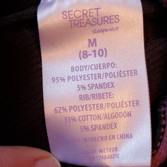 Secret treasures sleepwear top size Medium - Picture 9 of 10